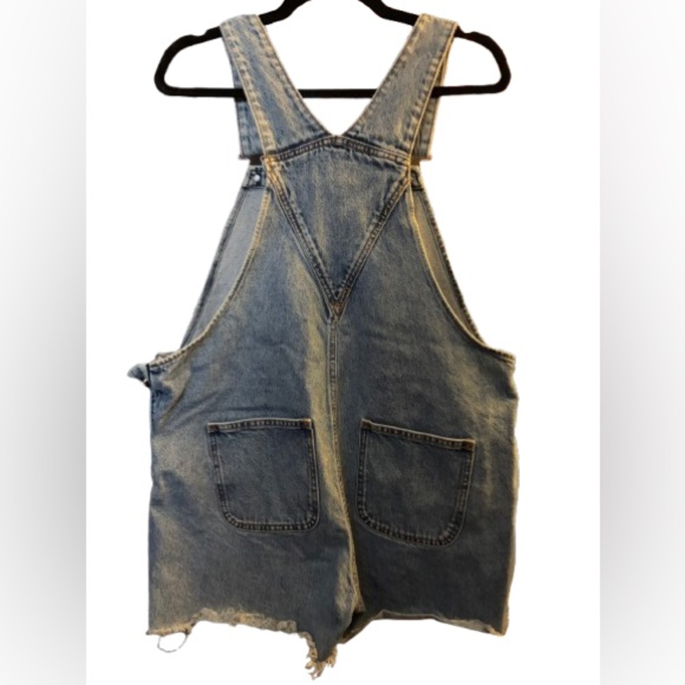 Monki jean overalls denim shorts size medium size 6-8 - Picture 2 of 4